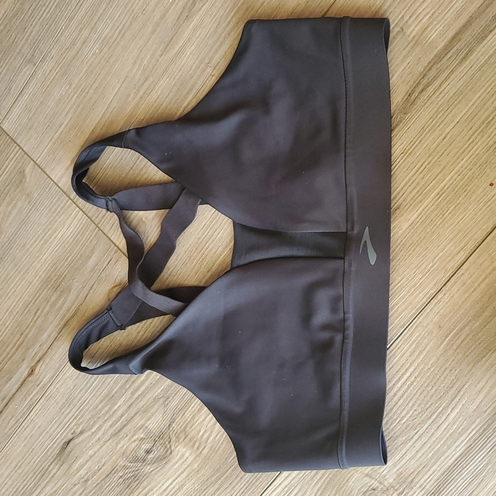 Brooks Black V-Neck Support Sports Bra - Picture 2 of 6